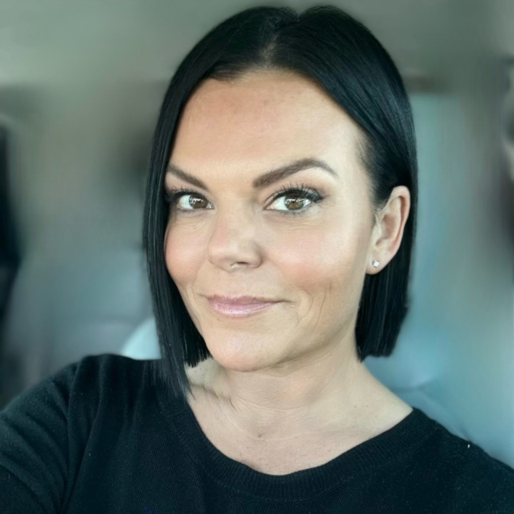 Meet your Posher, Danita